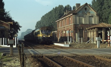 Moortsele - TH 79-4962.jpg